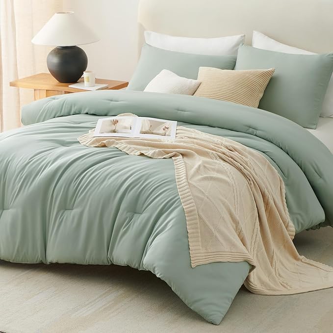 CozyLux Sage Green Full Size Comforter Set, 3 Pieces Solid Breathable Quilted Bedding Sets, Luxury Fluffy Soft Bed Set with Down Alternative Comforter for All Season (1 Comforter & 2 Pillowcases)