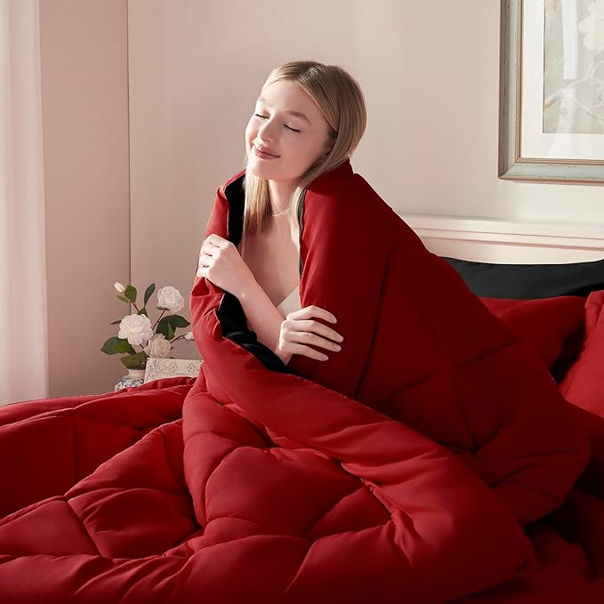 ELNIDO QUEEN® King Size Bed in a Bag 7 Pieces, Red and Black Bed Comforter Set King Size, All Season Soft Bedding Sets with Reversible Comforter, Flat Sheet, Fitted Sheet, Pillowcases and Pillow Shams