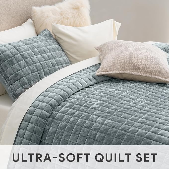 RECYCO Luxury Velvet Quilt Set Twin/Twin XL Size Bedding Sets, Ultra Soft Velvet Comforter Set, Lightweight Channel Box Stitch Oversized Bedspread Coverlet for All Season, with 1 Sham, Gray Blue Linen