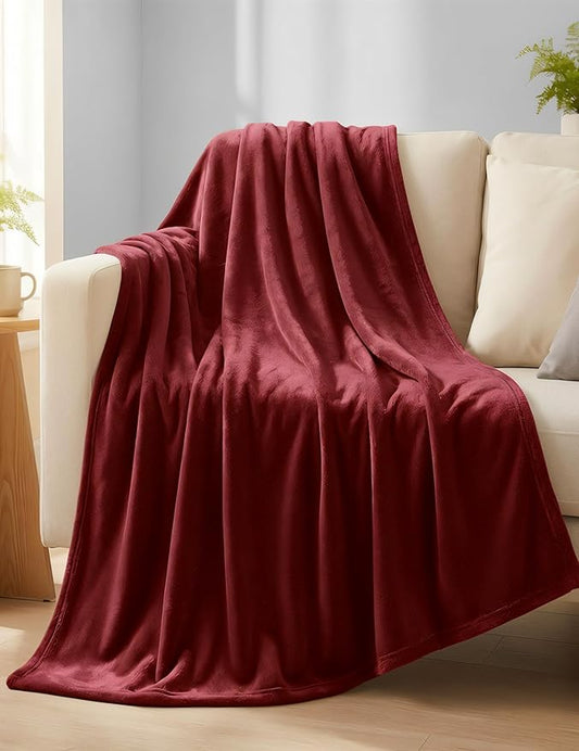 Casa Platino Fleece Throw Blankets – 300 GSM Dark Red – Soft Cozy Warm Winter Throws, Fuzzy Plush Elegant for Kids, Men & Women - Ideal for Couch, Sofa, Chair or Bed - 50x60 Inch