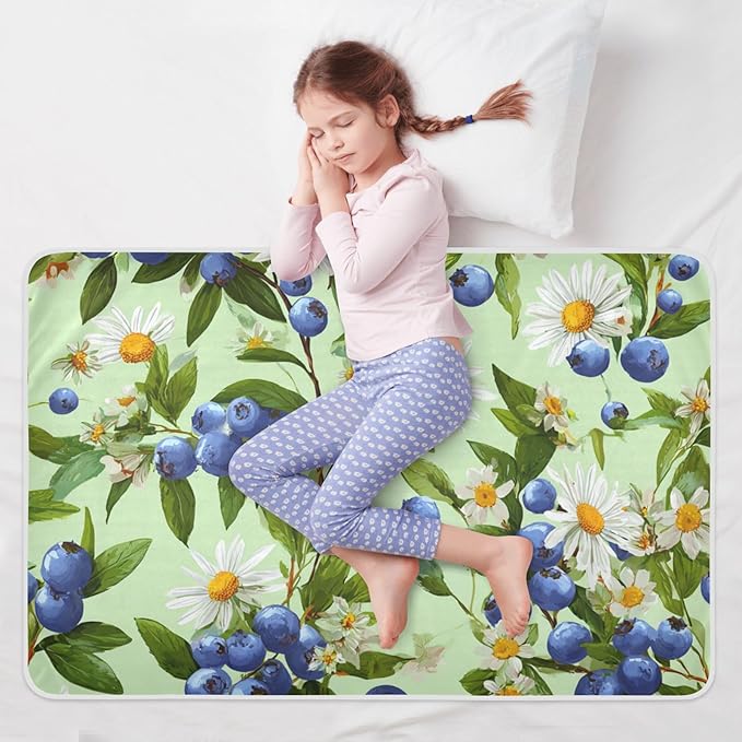 Waterproof Bed Pad Reusable Changing Pad Toddler Mattress Protector Large Pee Pad Baby Diaper Pad Soft Washable Liner Green Blueberries and Daisies