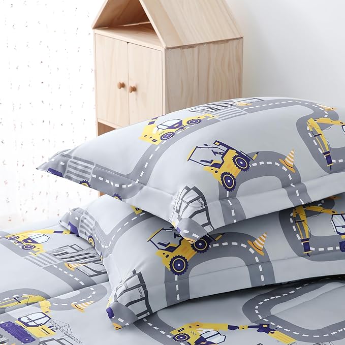 Yibeizi Twin Bed Comforter Set, Kids Lightweight All-Season Comforter Set Cute Truck Pattern Microfiber Breathable Hypoallergenic Soft Oeko-Tex Bedding Comforter Sets