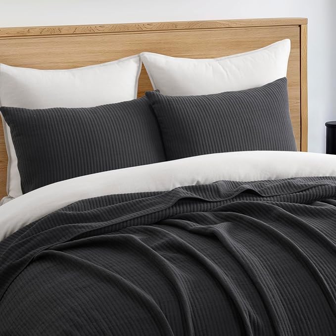 EVERGRACEHOME Cotton Coverlet Set Full Queen Size 3 Pieces, Lightweight Soft Ribbed Matelassé Bedspread Quilt Set, Cozy Oversized Quilted Bedding Set with 2 Pillow Shams for All Seasons, Washed Black