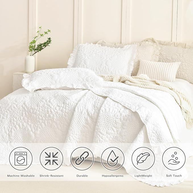 Lady Ann Cream White Oversized King Quilt Set, Stone-Washed Ruffle Oversized King Bedspreads 128x120 for Bed, Lightweight 3 PCS Quilted Crinkled Coverlet Farmhouse Rustic Shabby Bedding Set All Season