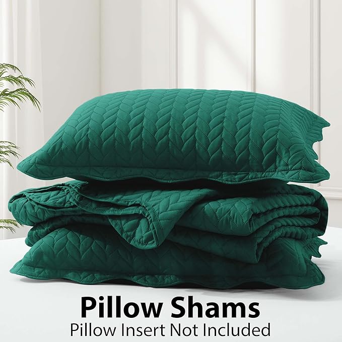 IR Imperial Rooms Twin Quilt Bedding Set Size (68” x 86”) + 1 Pillow Shams (20” x 26” + 2”) - 2 Pcs All Season Lightweight Reversible Microfiber Coverlet Embossed Quilt Bedspread (Emerald)