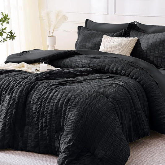 MUXHOMO 5 Pieces Twin Comforter Set, Seersucker Bed in a Bag Twin Size, All Season Luxury Bedding Set with Comforter, Flat Sheet, Fitted Sheet, Pillowcase & Sham, Black