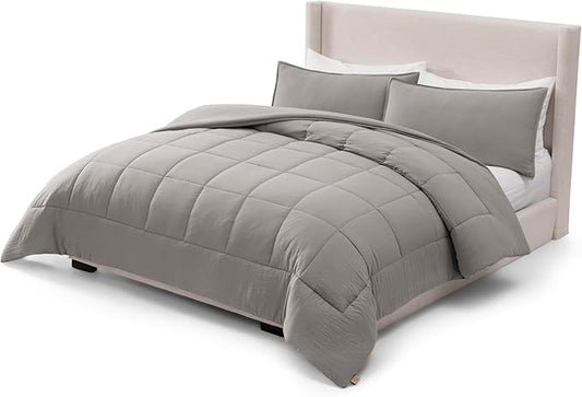 UGG Leonora Comforter Set with 2 Pillow Shams Lightweight Down Alternative Blanket Reversible Cozy Warm All Season Washable and Hypoallergenic Bedding Set, King, Light Grey