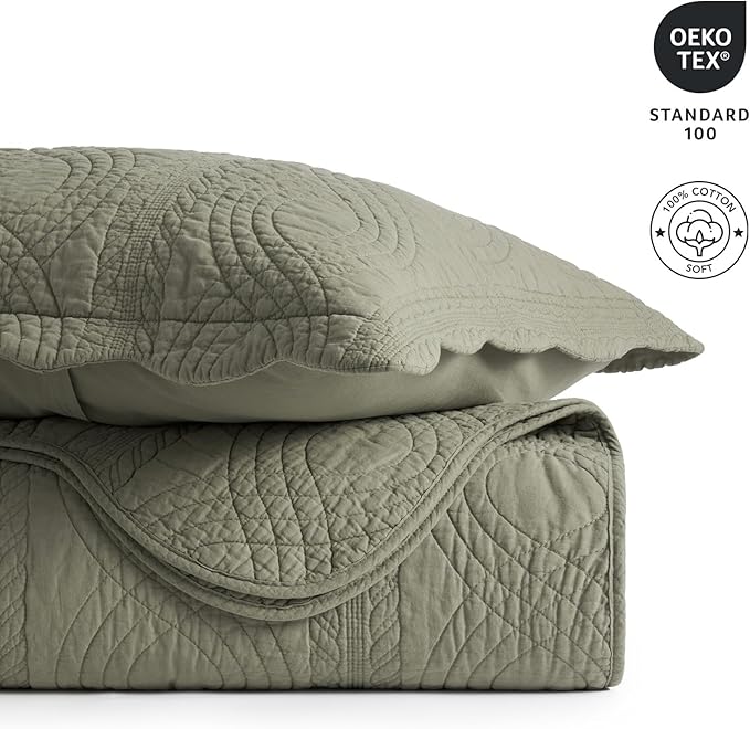 EVERGRACEHOME 100% Cotton Scallop Quilt Set, King Size 3 Piece Set – Lightweight Bedspread with 2 Shams, Soft Prewashed Matelasse Coverlet for Cozy and Elegant Bedding, Olive Green