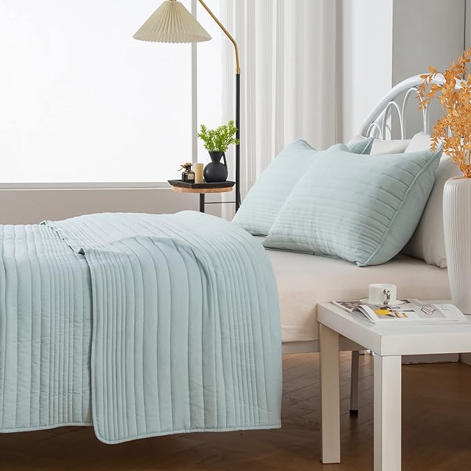 Market & Place Quilt Set Twin Size Aqua Blue | Lightweight Ultra Soft Microfiber Bedspread | 2 Piece Twin Coverlet for All Season | Parker Collection (Twin, Aqua Blue)