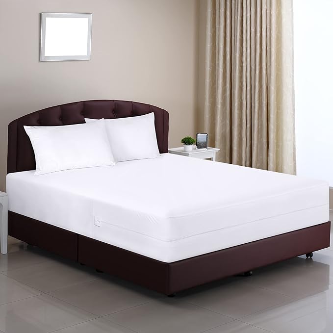 Utopia Bedding Premium Waterproof Bed Bug Mattress Cover, King Zippered Mattress Protector, 14 Inches Deep, Dust Mite Proof 6-Sided Mattress Encasement for Bed