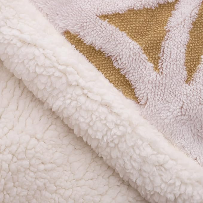 LOMAO Sherpa Fleece Blanket Fuzzy Soft Throw Blanket Dual Sided Blanket for Couch Sofa Bed (Khaki, 60''x80'')