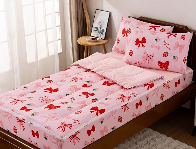 Meeting Story 3pcs Kids Comforter Set Zipper Bedding Set for Girls,Twin Kid Bedding Set Strawberries Bow Tie Comforter Set for Kid,All in one Zipper Bedding（Red,Twin）