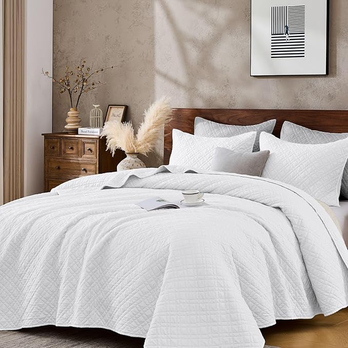 Cali King Quilt Set with Shams Lightweight Quilted Bedspread Coverlet Thin Comforter Bed Cover Vintage Washed Quilted Blanket for All Season, Brushed Microfiber Diamond Stitching, White, 111"x92"