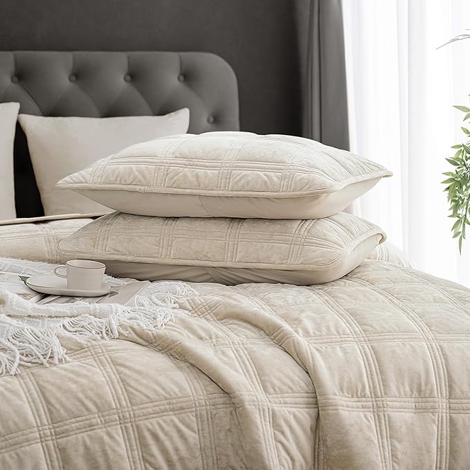 PHF Ultra Soft Velvet Quilt Set Twin Size – 2PCS Luxurious Cozy Quilted Comforter Alternative with Diamond Pattern, Warm Quilted Bedspread Coverlet, 68" x 92", Sand