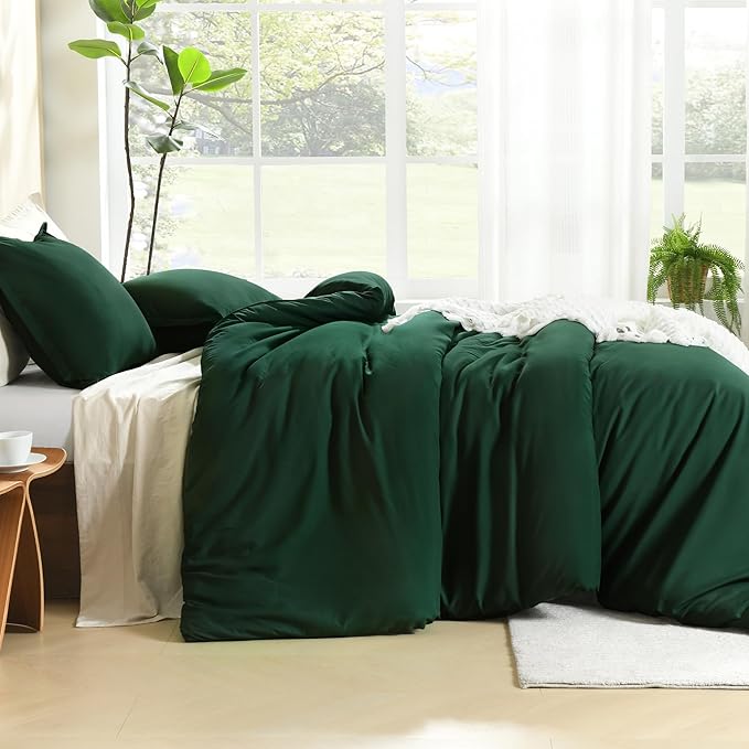 Litanika Dark Emerald Green Comforter California King Size, 3 Pieces Cal King Lightweight Solid Bedding Comforter Set, All Season Fluffy Bed Set (104x96In Comforter & 2 Pillowcases)