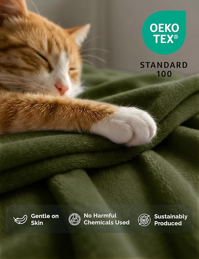 Casa Platino Fleece Blanket Twin Size – 300 GSM Olive Green Fleece Throw for Bed or Couch – Soft Cozy Warm Winter Blanket for Bed, Fuzzy Plush Elegant for Kids, Men & Women - 68x90 Inch