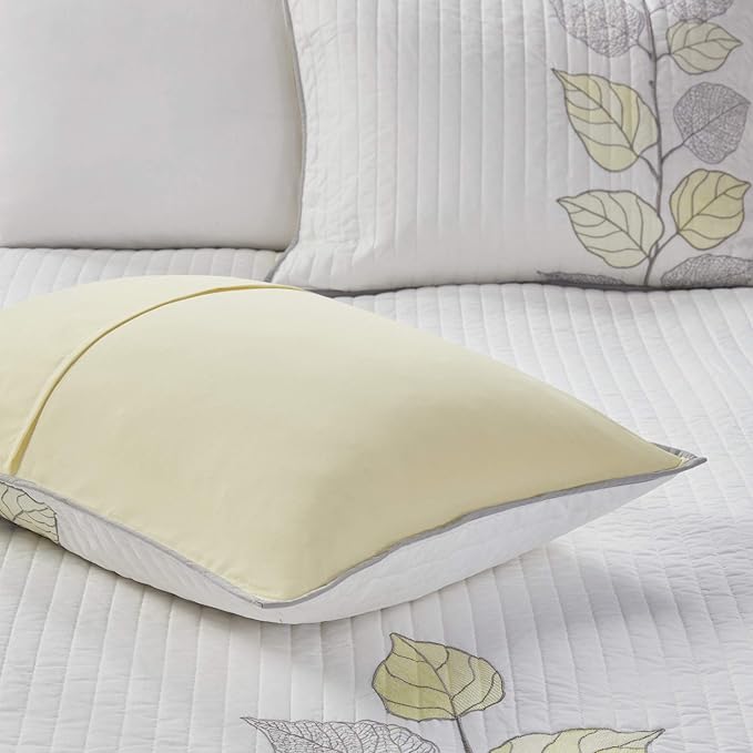 Madison Park Caelie Quilt Modern Classic Design All Season, Breathable Coverlet Lightweight Bedding Set, Matching Shams, Decorative Pillow, Full/Queen(90"x90"), Leaf Yellow 6 Piece