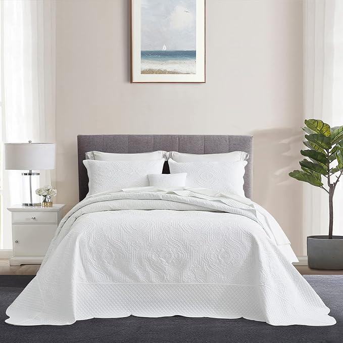 HZ & HY Oversized King Bedspread, Ultrasonic Coverlet Bedding Set, Lightweight Thin Comforter, Reversible, 5 Piece, 100% Microfiber, White