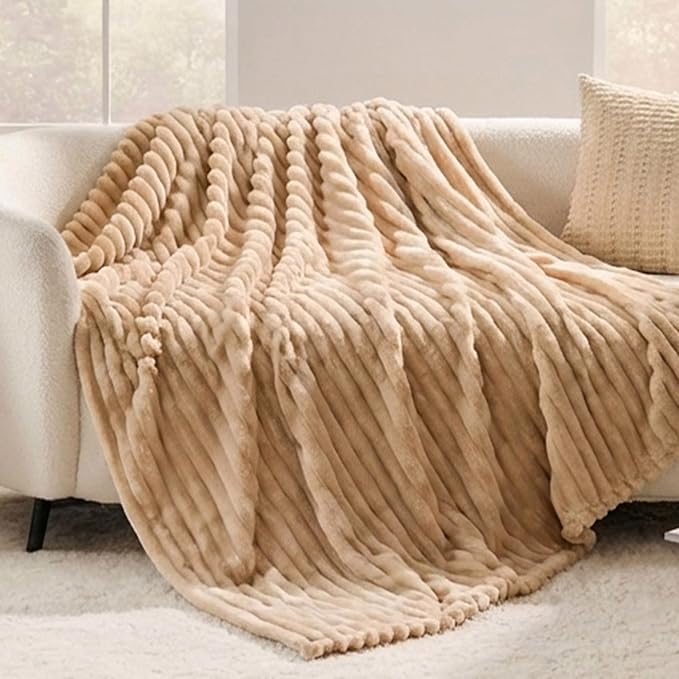 Light Brown Fleece XL Throw Blanket for Couch, Super Soft Cozy Blanket for Home Decor, Perfect Cozy Gifts for Women Men Gifts, Lightweight All Season Couch Blanket, 50x70 Inches