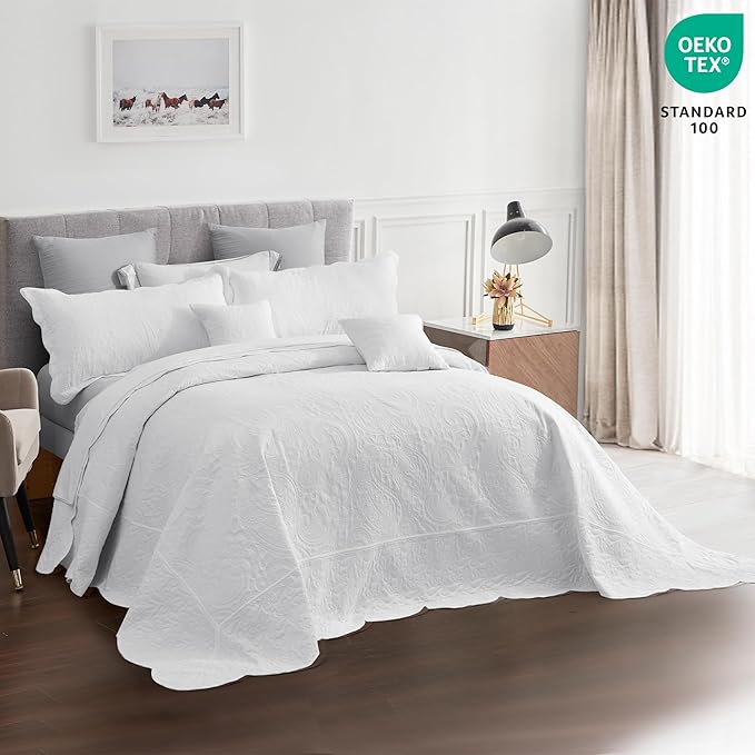 Oversized King Bedspread 138x122 Extra Wide, Ultrasonic Lightweight Bedding Cover, Paisley Pattern, Reversible, 5 Piece, 100% Microfiber, California/Alaskan King, Pure White