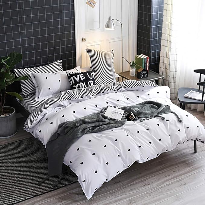 Omelas Kids Heart Love Queen Duvet Cover Set Black and White Teens Girls Lovely Heart-Shaped Pattern Striped Reversible Full/Queen Bedding Soft Breathable Quality Brushed Microfiber (3 Pcs,XD,Q)