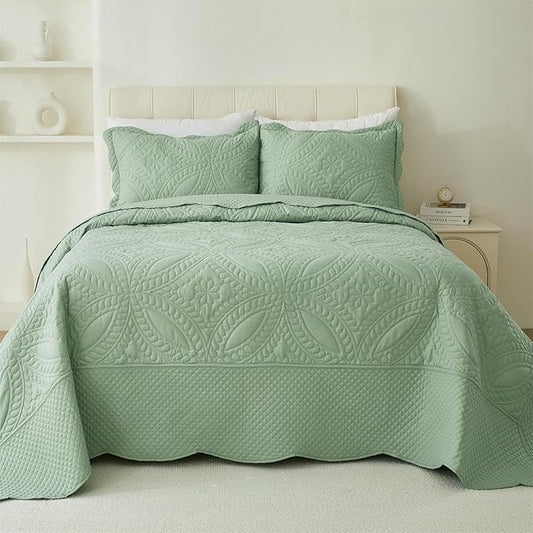 Oversized King Bedspread 114"x102",3 Pieces California King Quilt Set,Lightweight Green Bed Comforter Set for All Season,Modern Geometric Pattern Quilt Bedding Set