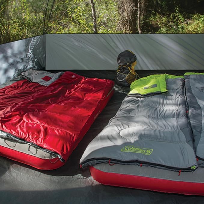 Coleman Palmetto 30⁰F to 50⁰F Adult Sleeping Bag, Cool-Weather Sleeping Bag with Snag-Free Zipper & Soft Liner, Machine Washable
