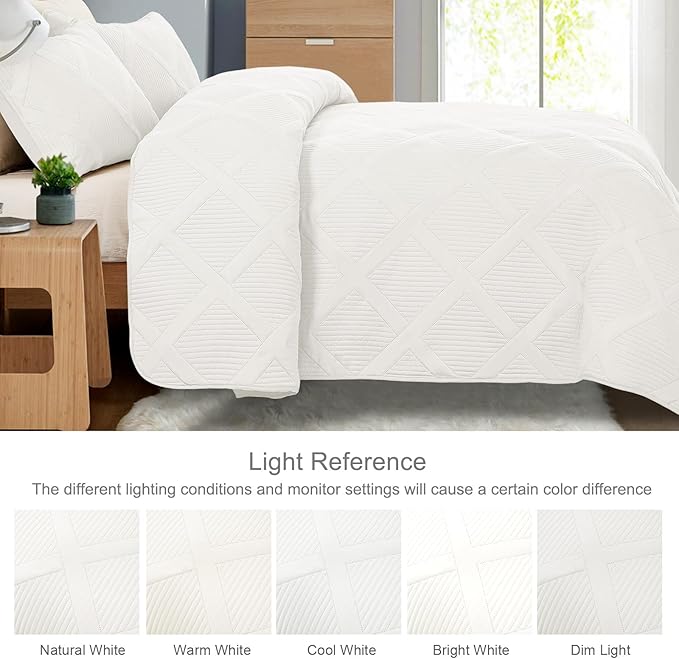 Exclusivo Mezcla Quilts Queen Size - White Quilt Set Bedspread with 2 Pillow Shams, Modern Bedding Set with Striped Pattern, Soft Lightweight Bedspreads Queen Size for All Seasons