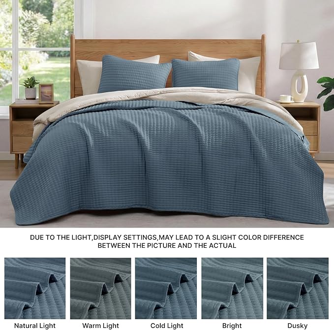 WRENSONGE Queen Quilt-3 Pieces Lightweight Bedspreads Oxford Blue Queen Size Quilt Bedding Set for All Seasons, Soft Summer Coverlet with 2 Pillow Shams Suitable for Bed & Couch