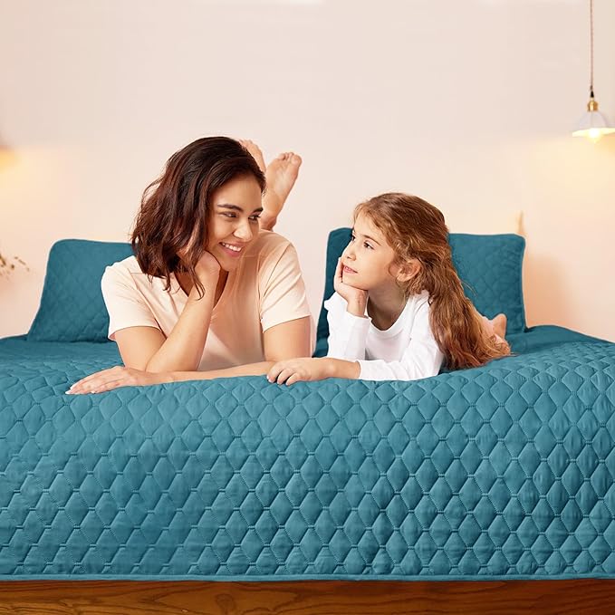 Exclusivo Mezcla Reversible Twin Quilt Bedding Set with Pillow Sham, Lightweight Quilts Twin Size, Soft Bedspreads Bed Coverlets for All Seasons - (Dusty Teal, 68"x88")