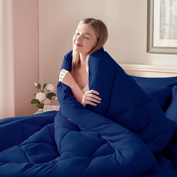 ELNIDO QUEEN® Full Size Comforter Set - 7 Pieces Navy Bed in a Bag Full, Bed Set All Seasons, Soft Bedding Sets with Dark Blue Comforter, Flat Sheet, Fitted Sheet, Pillowcases and Pillow Shams