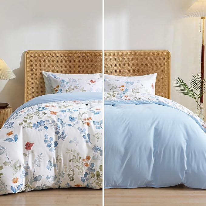 PHF Ultra Soft Paisley Duvet Cover King Size, Printed Bedding Set 3 Pieces, Comfy Farmhouse Pattern Duvet Cover Set with 2 Pillow Shams, Zipper Closure and 8 Ties, 104"x90", White & Blue