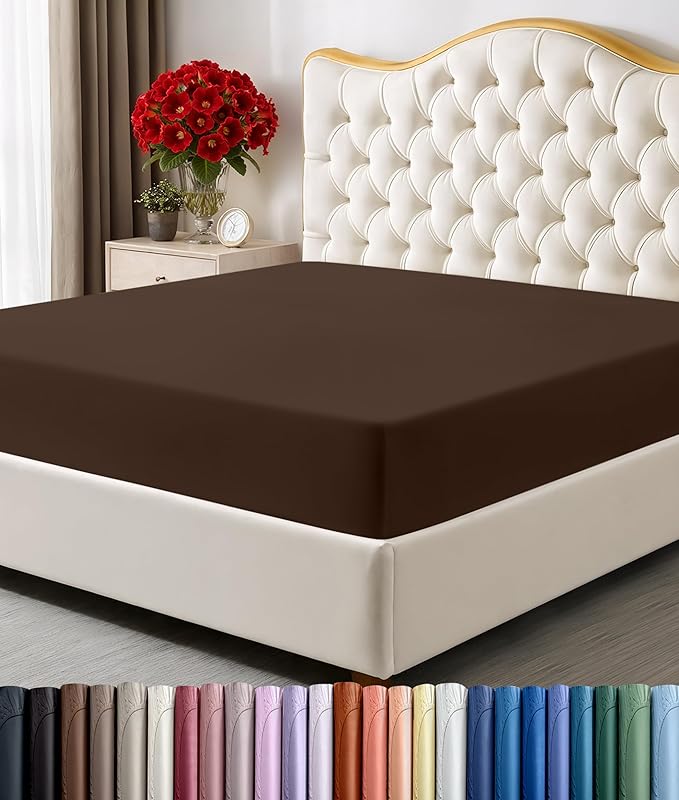 Utopia Bedding Queen Fitted Sheet - Bottom Sheet - Deep Pocket - Soft Microfiber - Shrinkage and Fade Resistant - Easy Care -1 Fitted Sheet Only (Brown)