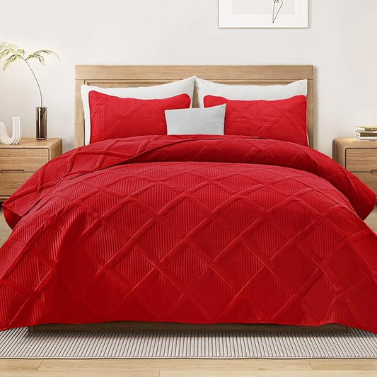 Exclusivo Mezcla Twin Size Quilt Set - Red Quilts Bedding Set with 2 Pillow Shams, Modern Bedspread with Striped Pattern, Soft Lightweight Bedspreads Coverlets for All Seasons