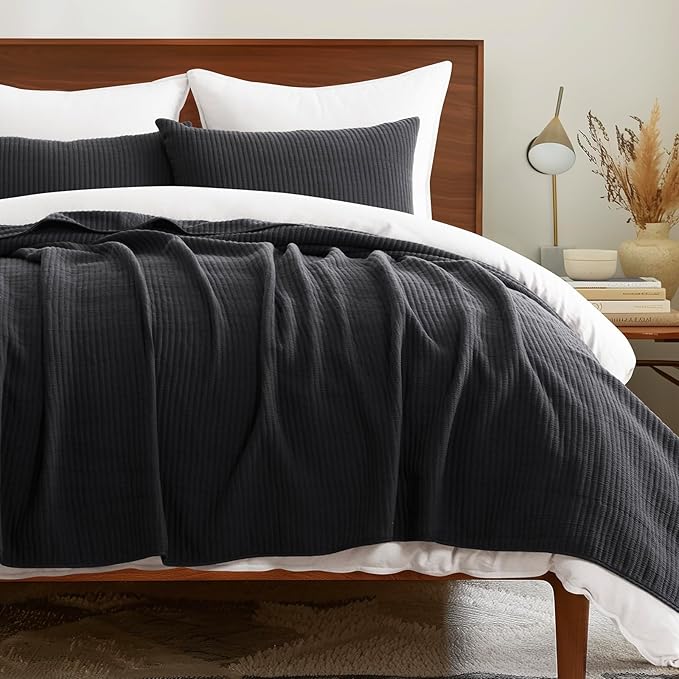 EVERGRACEHOME Cotton Coverlet Set Full Queen Size 3 Pieces, Lightweight Soft Ribbed Matelassé Bedspread Quilt Set, Cozy Oversized Quilted Bedding Set with 2 Pillow Shams for All Seasons, Washed Black