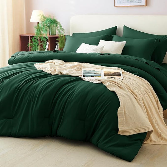 CozyLux Queen Comforter Set Emerald Green, 7 Pieces Bed in a Bag Bedding Comforter Set with Sheets, All Season Boho 7PC Bed Set with Comforter, Fitted Sheets, Flat Sheets, Pillow Shams and Pillowcases