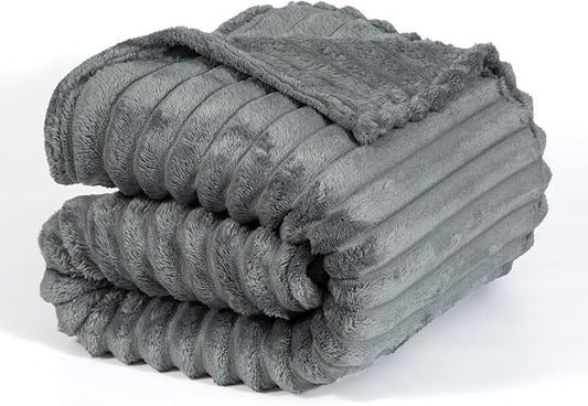 Ultra Soft Fleece Throw Blanket – Lightweight Cozy Plush Microfiber for Couch, Bed & Travel – Warm All-Season Decorative Blanket 50"x60", Machine Washable