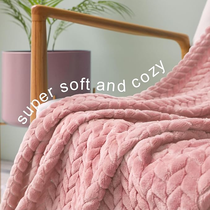 Exclusivo Mezcla Fleece Twin Size Blanket for Bed, 90x66 Inches Soft Cozy Jacquard Flannel Blankets, Lightweight Fuzzy Plush Warm for Women, Pink