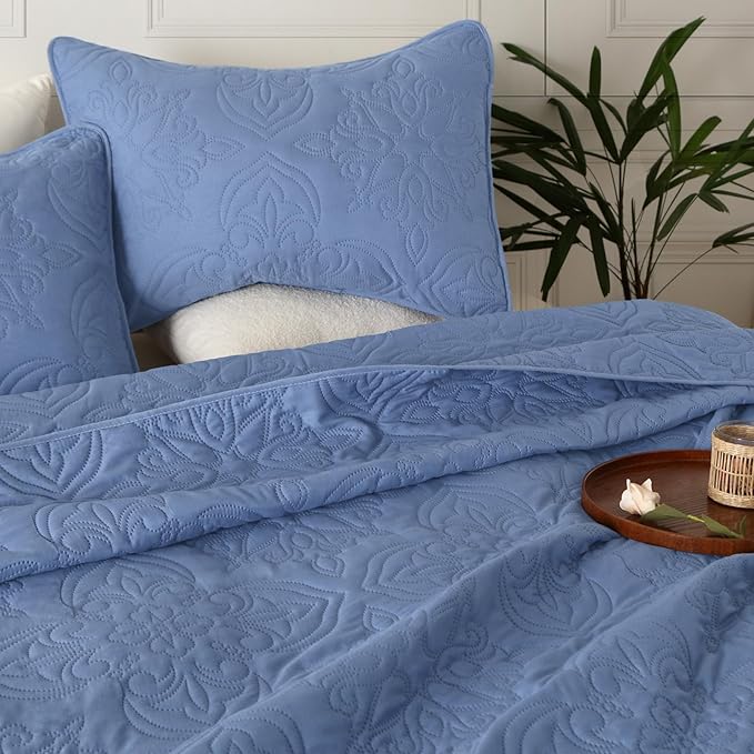 Whale Flotilla Soft Twin Quilt Bedding Set for All Seasons, Elegant Vintage Damask Ultrasonic Quilts Set, Lightweight Reversible Bedspread, Coverlet, Bed Cover with 1 Pillow Sham, Bluish Grey