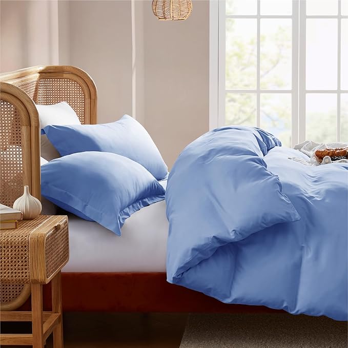 Nestl Full Duvet Cover Set with Comforter Insert - Calm Blue 4 Piece 80x90 Duvet Cover & 2 Pillow Shams with White Quilted Down Alternative Comforter, Ultra Soft, All Season