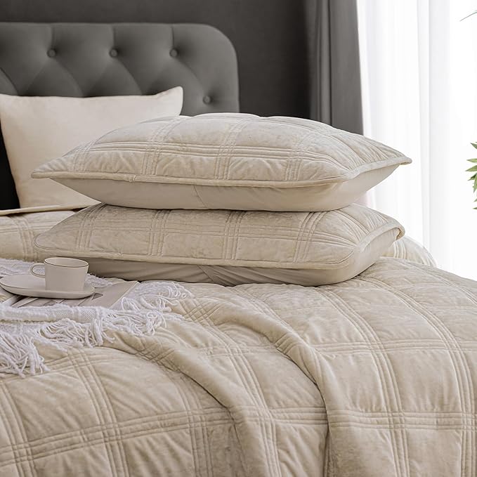 PHF Ultra Soft Velvet Quilt Set Twin Size – 2PCS Luxurious Cozy Quilted Comforter Alternative with Diamond Pattern, Warm Quilted Bedspread Coverlet, 68" x 92", Oxford Tan