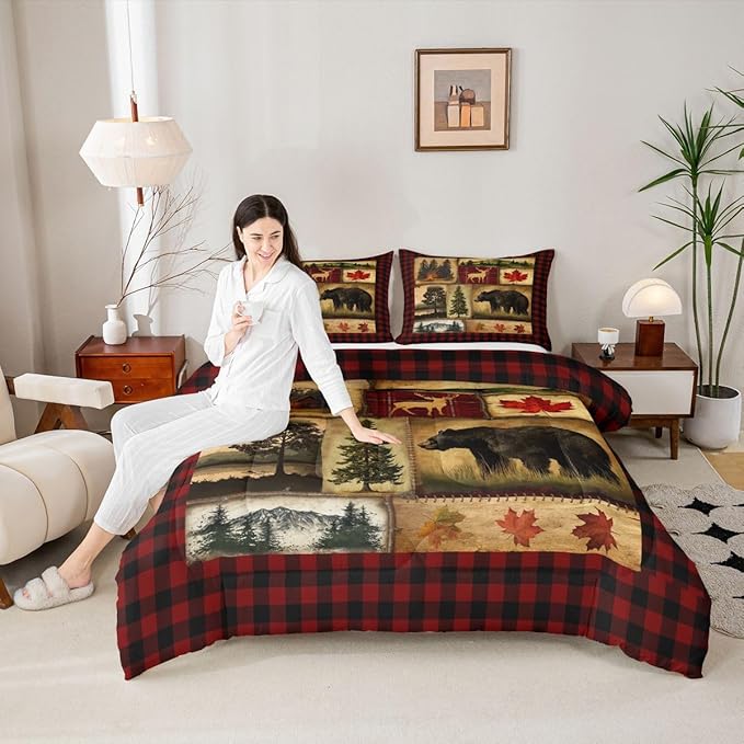 Bear Cabin Plaid Comforter Set Queen, Rustic Farmhouse Bedding Comforter Sets, Retro Hunting Deer Bedding, Country Woodland Pine Tree Duvet Set, Maple Leaf Lodge Decor Down Comforter, Red Black Brown