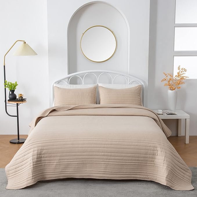 Market & Place Quilt Set Twin Size Taupe | Lightweight Ultra Soft Microfiber Bedspread | 2 Piece Twin Coverlet for All Season | Parker Collection (Twin, Taupe)
