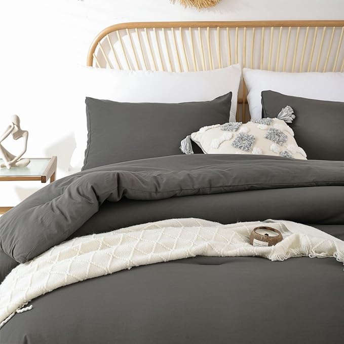 ROSGONIA California King Comforter Set Charcoal Gray,3pcs(1 Dark Grey Cal King Comforter & 2 Pillowcases) Ligfhtweight Bedding Bedspread Blanket Quilt