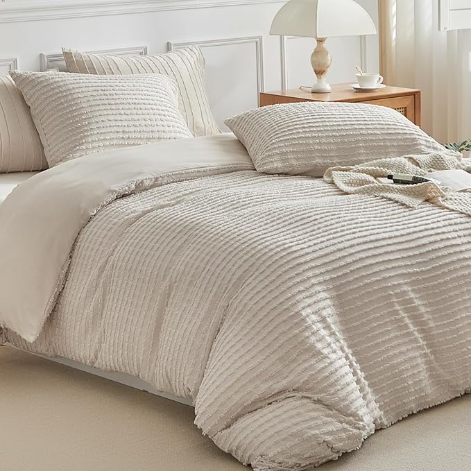 WARMDERN Boho Duvet Cover Set Queen Size,Khaki Striped Duvet Cover Microfiber Bedding Set,3PCS Ultra Soft Breathable Lightweight Tuft Texture Pattern Duvet Covers with Zipper Closure(Khaki,Queen)