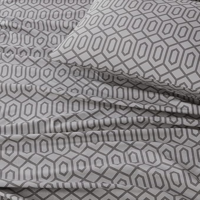 Comfort Spaces 100% Cotton Sheet Set Breathable, Lightweight, Soft with 14" Elastic Pocket Fits up to 16" Mattress, All Season Cozy Bedding, Matching Pillow Case, Cal King Diamond Sliver 4 Piece