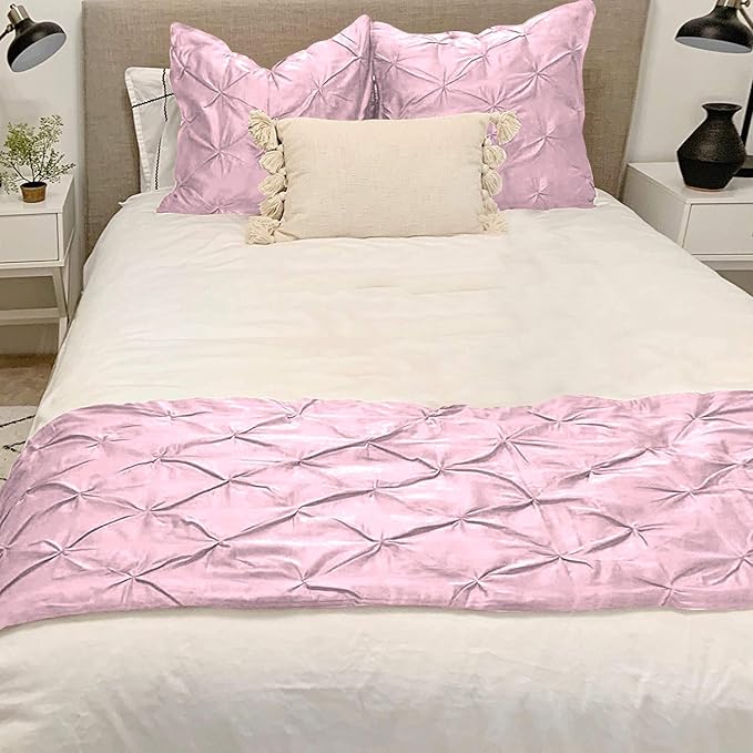 Bed Runner Set - 100% Pure Cotton 800 Thread Count - Luxury 1 Pinch Pleated Bed Runner and 4 Pillow Cover - 5 Piece Pinch Pleated Bed Runner Set Queen, Pink