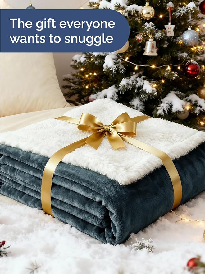 Sherpa Fleece Blanket Queen Size - Reversible Sherpa Fleece Queen Blanket - Super Soft Double Sided for Bed, Sofa, Couch - Thick, Warm, Fuzzy & Plush - Luxurious Bedding for Winter - Navy, 90" x 90"