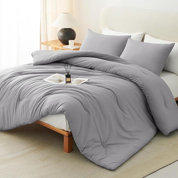 CozyLux Queen Comforter Set Grey, 3 Pieces Solid Gray Queen Comforter Breathable Quilted Bedding Sets, Luxury Soft Bed Set with Down Alternative Comforter for All Season (1 Comforter & 2 Pillowcases)