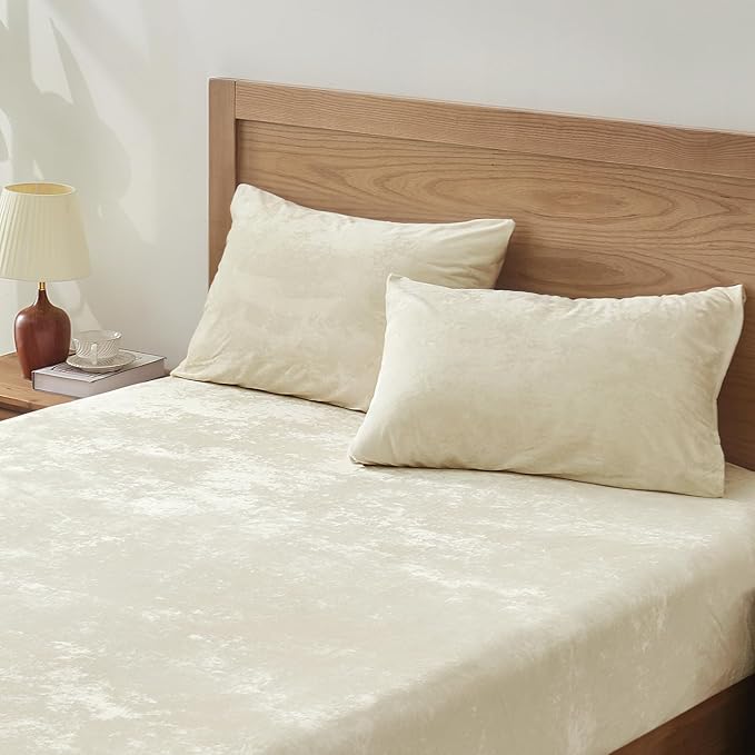 BEDELITE Velvet Fitted Sheet and Pillowcase Set, Luxury Soft Fuzzy Bottom Sheet with Reinforced Elastic Corner Straps, Deep Pocket up to 15 Inch, 1 Fitted Sheet and 1 Pillowcase (Twin XL, Cream)